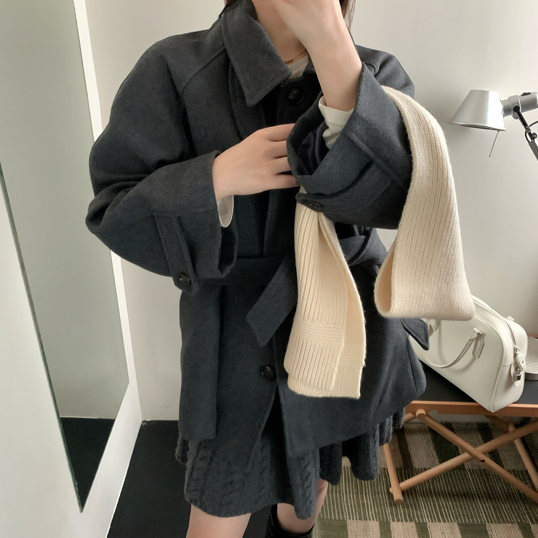 米米粒扣翻领韩系休闲时尚羊毛外套(配腰带)（含85羊毛）58-0124
