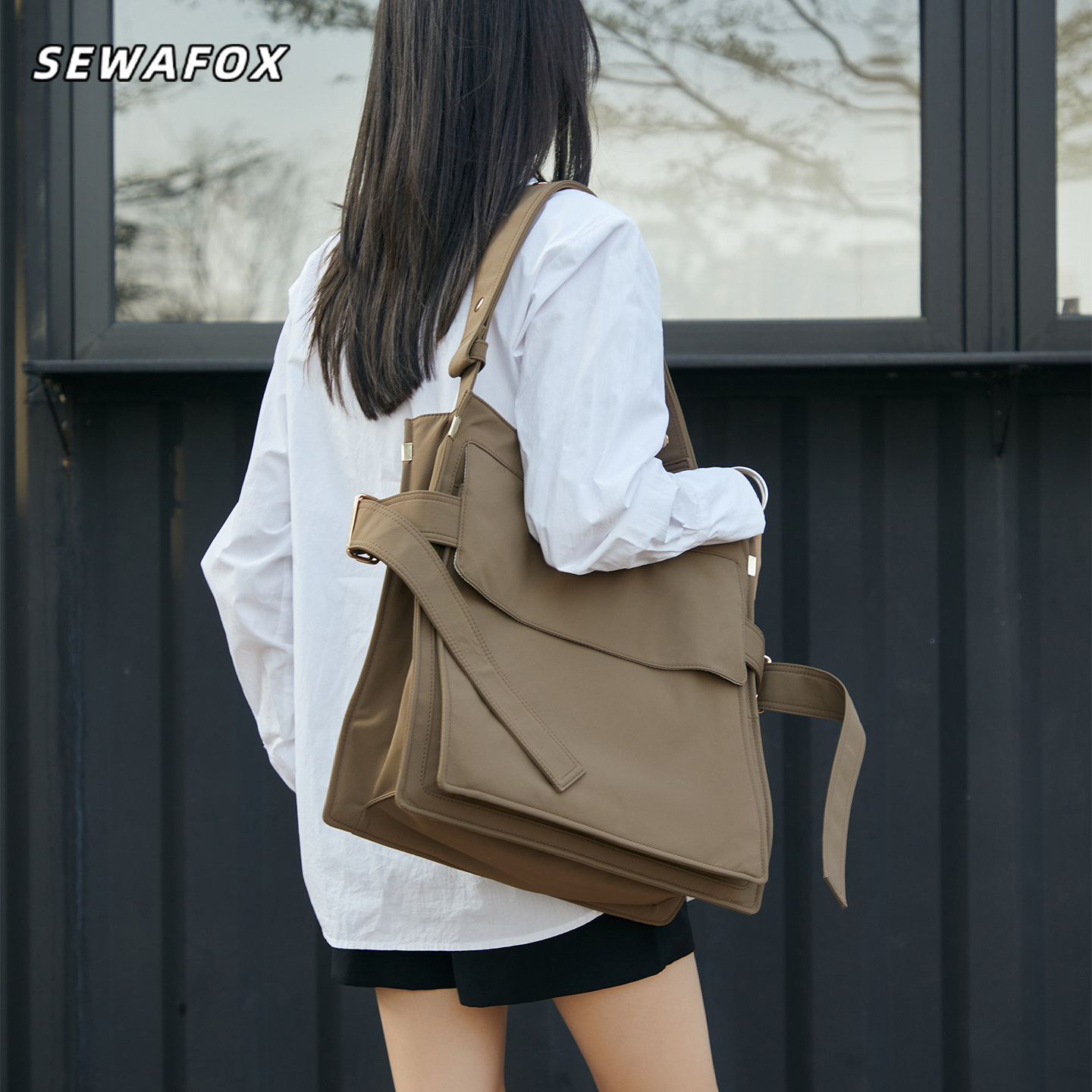 男女同款大容量托特包轻便扩容收纳包户外运动健身包斜挎单肩包