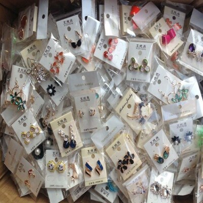 极速1Pcs Randomj Cute Surprise Box Gift Noble Fashion Elegan