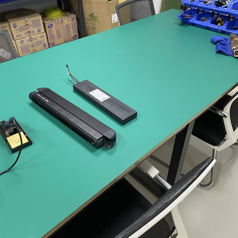 极速爆品酌秀防静k电地垫桌垫维修工作台胶皮垫橡胶垫绿色20mm厚1