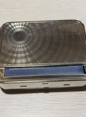 外贸出口半自动78/80mm长度可调节6/8MM直径金属卷烟器手动卷烟盒