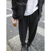 炭灰色双面针织面料温暖磨毛感宽松百搭松紧腰锥形裤 The fewfew