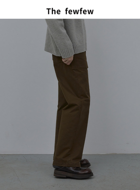 The fewfew 卡其棕色厚实立体棉质方形大口袋设计直筒休闲长裤