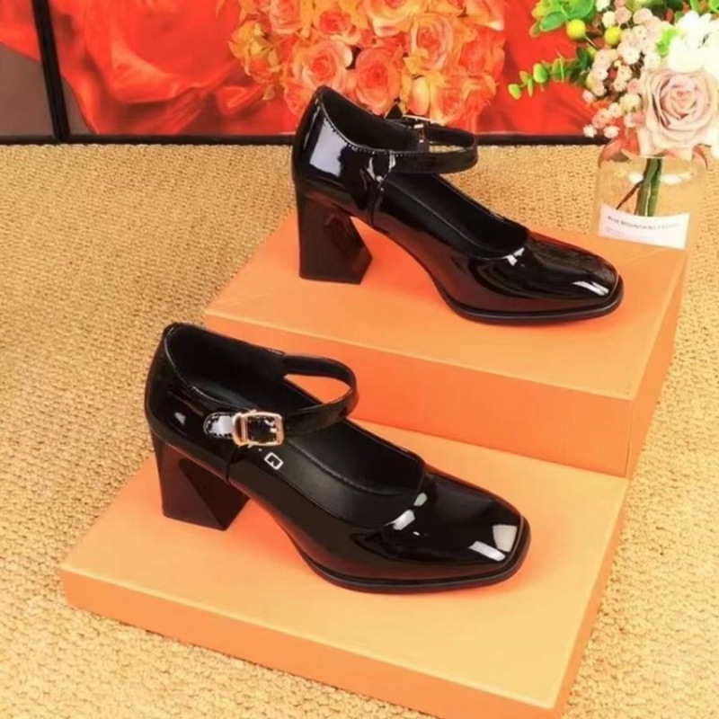 真皮一字扣带不累高跟鞋女旗袍走秀鞋女鞋黑色职业工作鞋单鞋