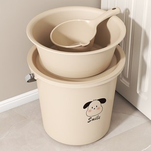 速发带盖水桶家用加厚手宿桶提生学舍套装可坐洗澡桶塑料桶洗衣桶