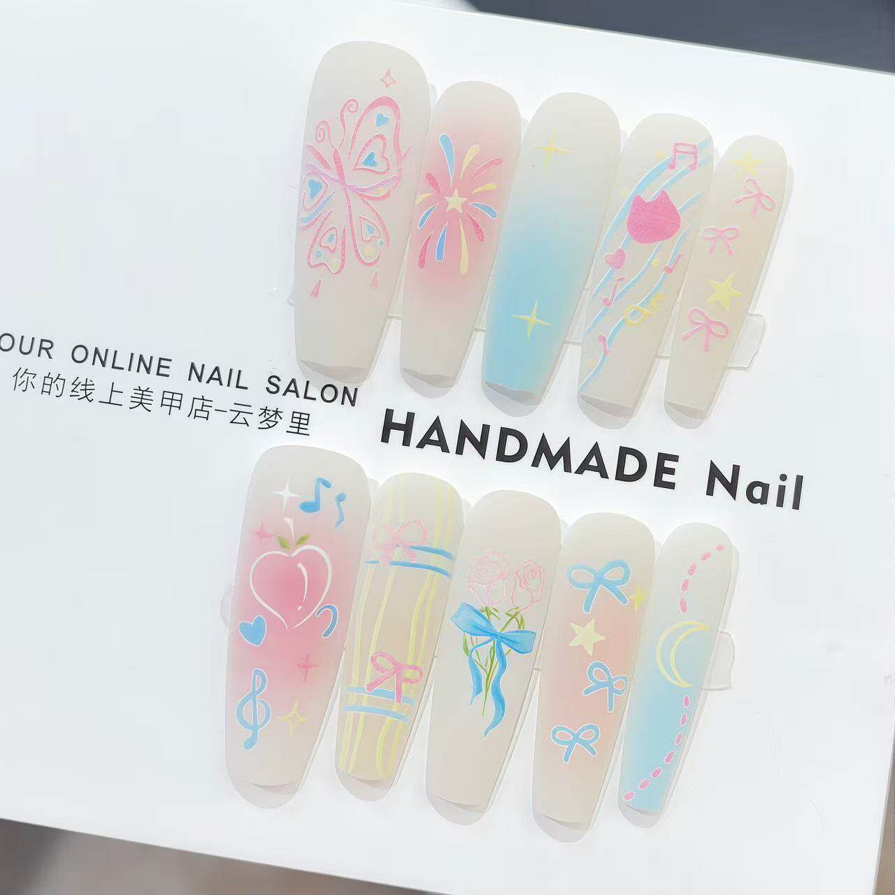 云梦里新款多巴胺涂鸦夏