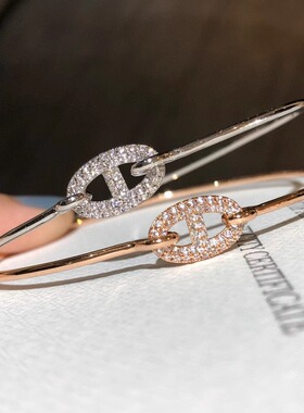 银镀18K金情侣H家钻石猪鼻子手镯