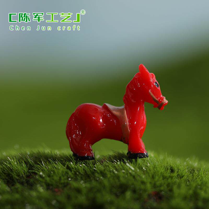 苔藓微景观生态瓶装饰品 可爱迷你白色骏马 DIY组装树脂摆件