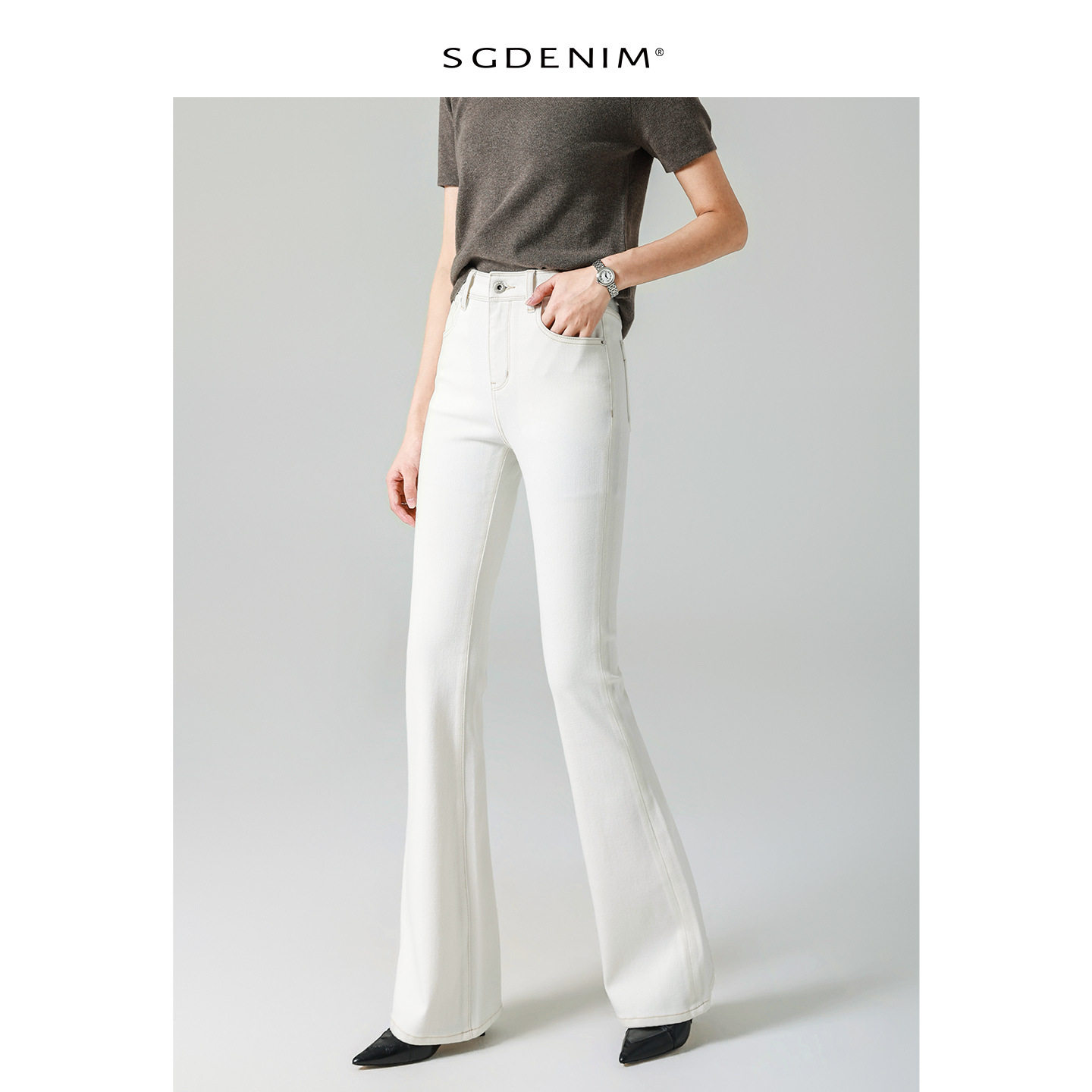 春日白光/四面弹高腰微喇叭牛仔裤女 26春新款修身提臀白色显瘦