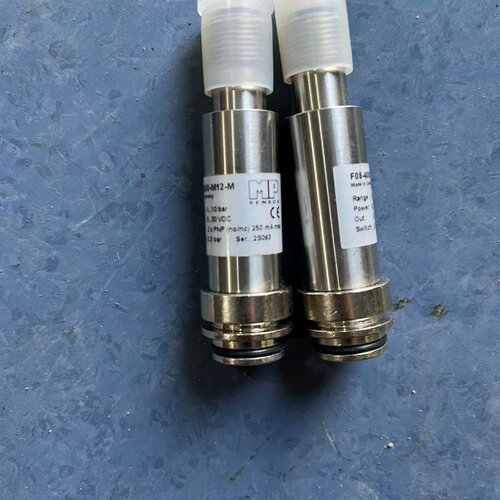 议价MP压力传感器，F08-4000-M12-m，全新，没有外包 装，售出不