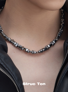 Structon黑胆石碎银项链