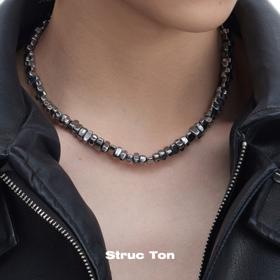 Structon黑胆石碎银项链