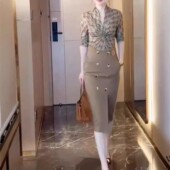 打底高腰开叉半身裙女装 日系cherry v领印花修身 新款 kitty秋季