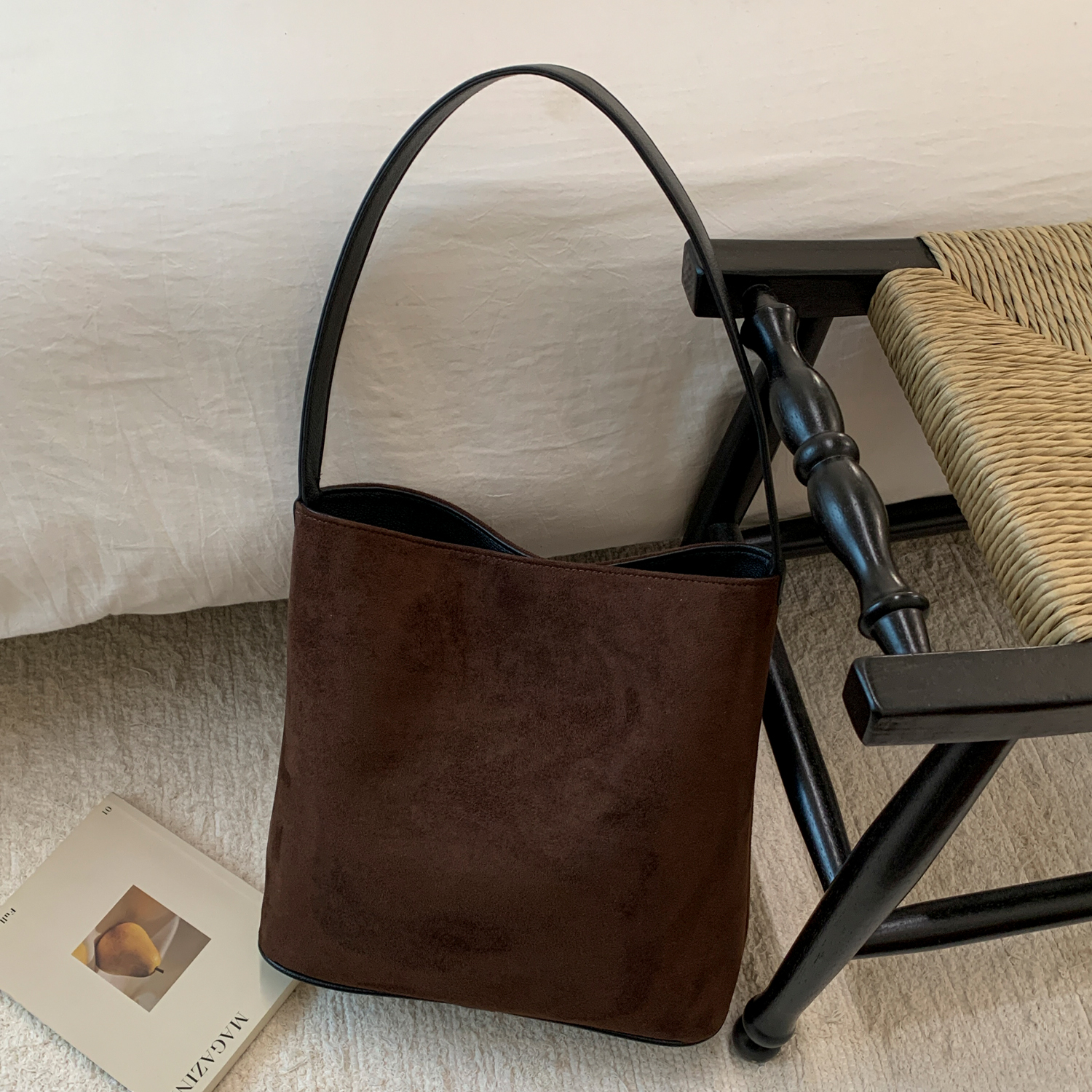 高级感麂皮绒水桶包女腋下包