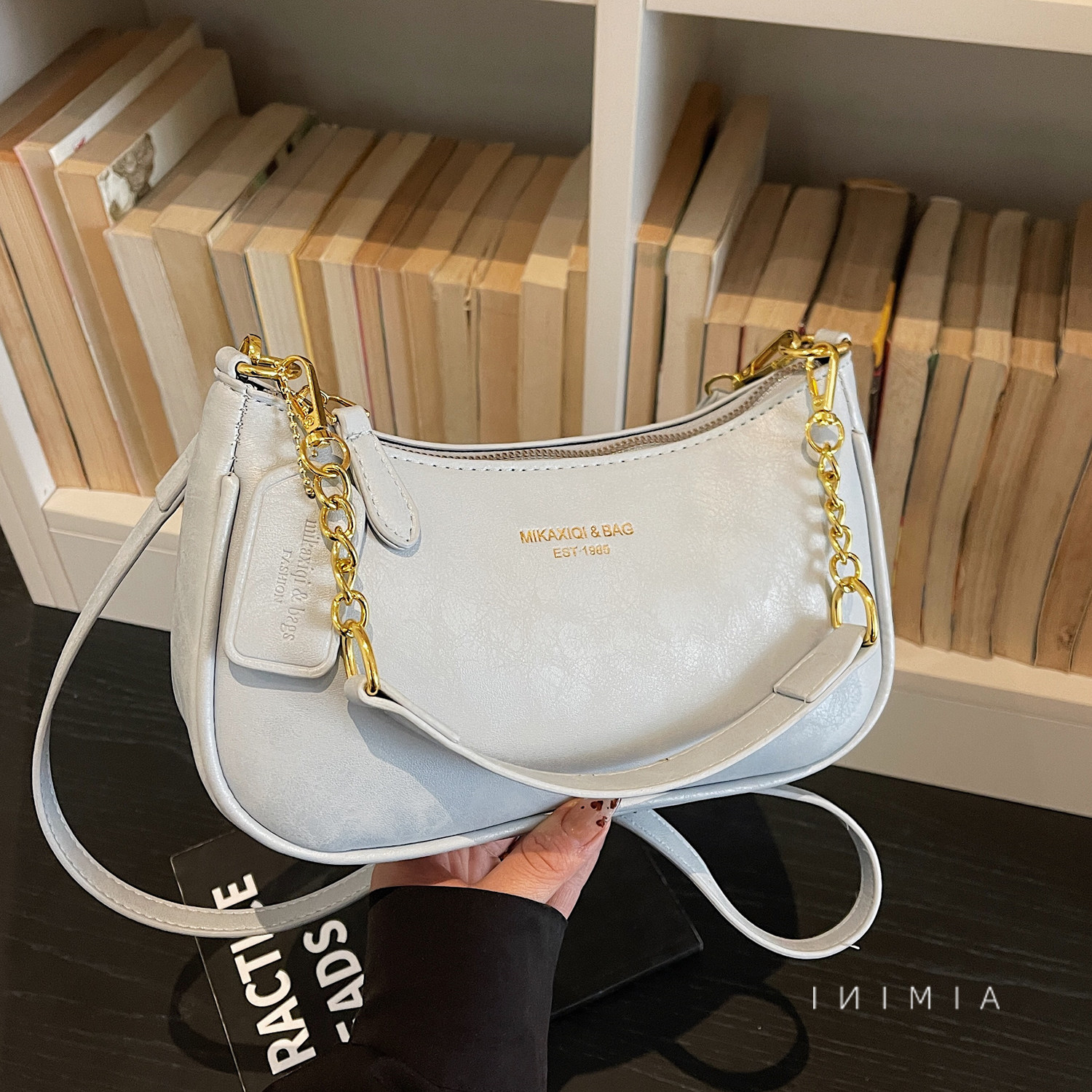 高级感链条腋下包女小包2026春季新款时尚简约百搭日常通勤斜挎包