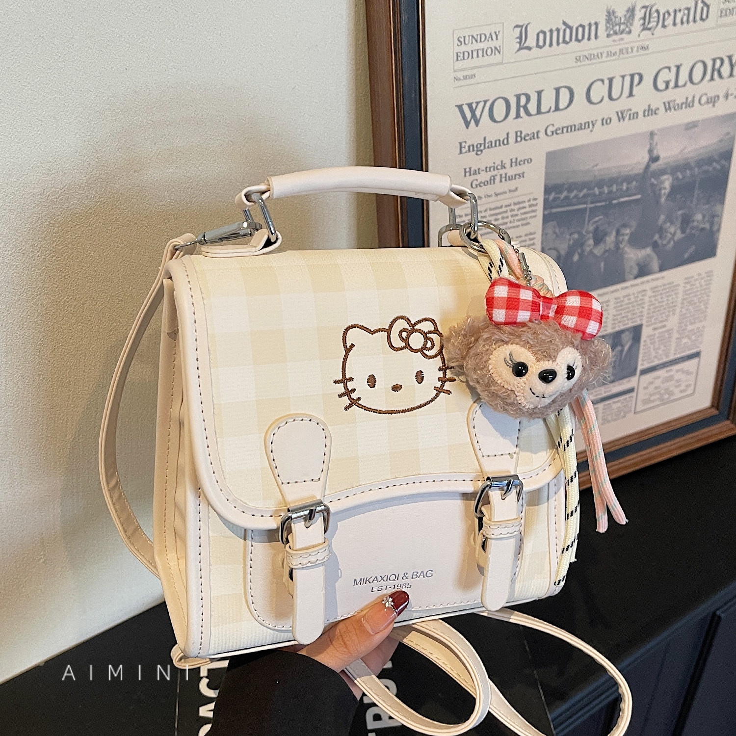 可爱刺绣双肩包女小型2026春季新款时尚百搭日常少女风旅行背包