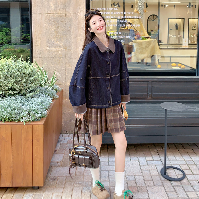 撞色翻领牛仔外套女2025秋季新款学院风设计感小个子休闲夹克上衣,女装短外套,2C036