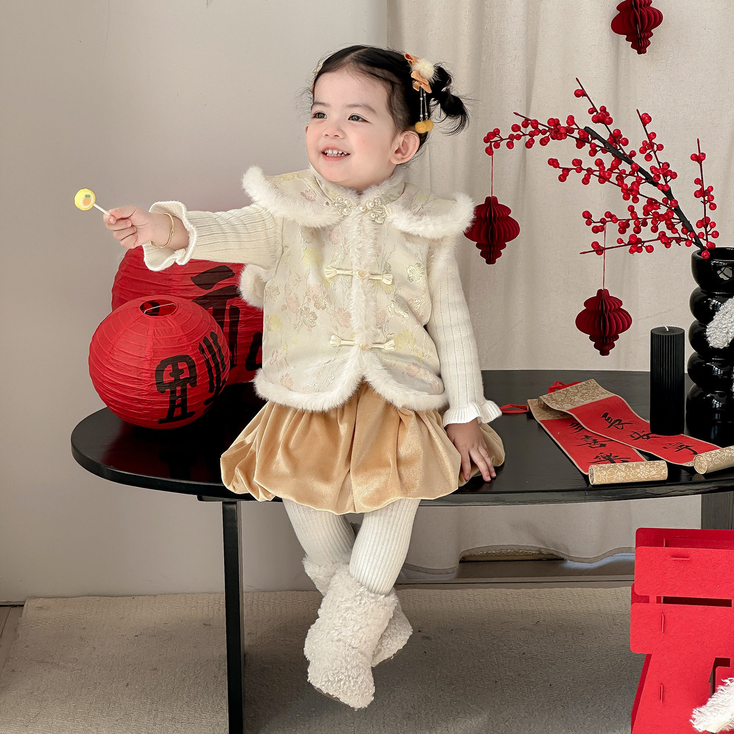 冬季新款婴幼儿加绒加厚新中式马甲套装女宝宝兔子三件套,童装/婴儿装/亲子装,套装,淘宝优惠券,粉丝福利购,淘宝优惠卷