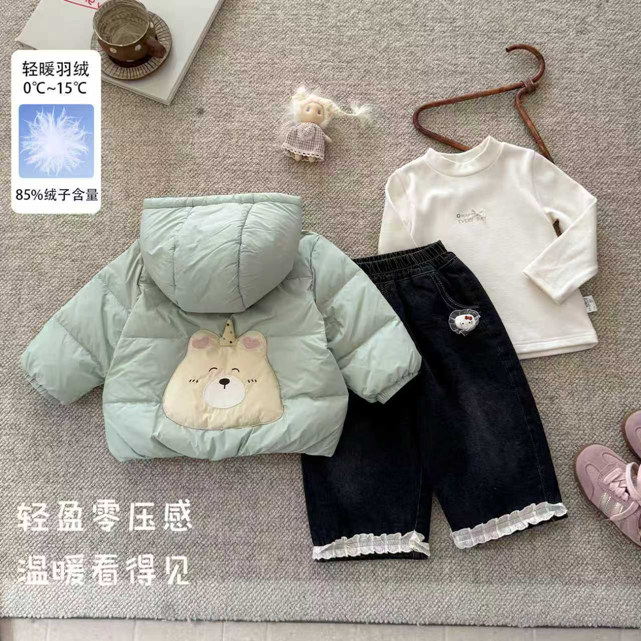女童连帽短款羽绒服秋冬新款轻薄
