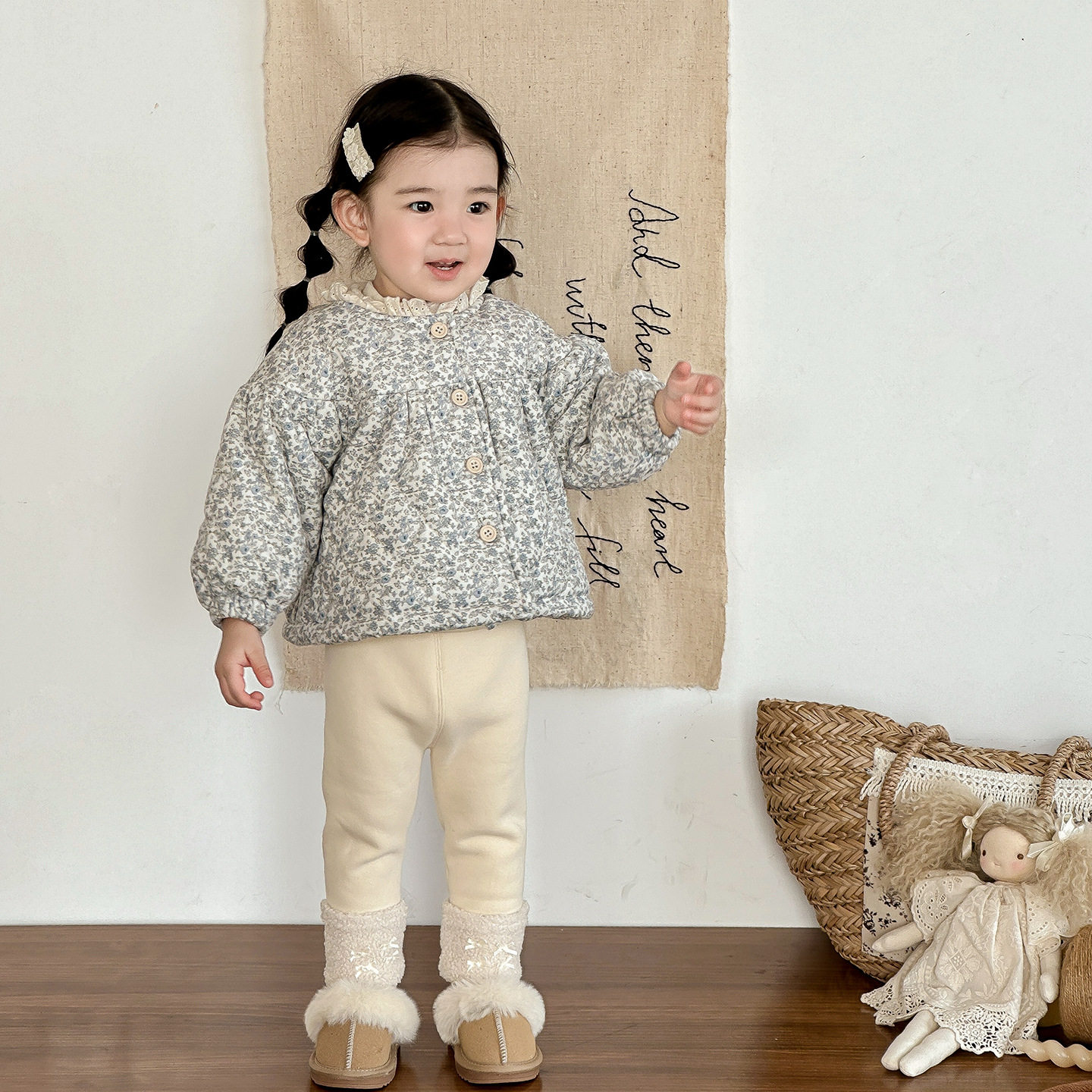 秋冬新款婴幼儿夹棉外套套装女宝棉服加绒打底裤子三件套