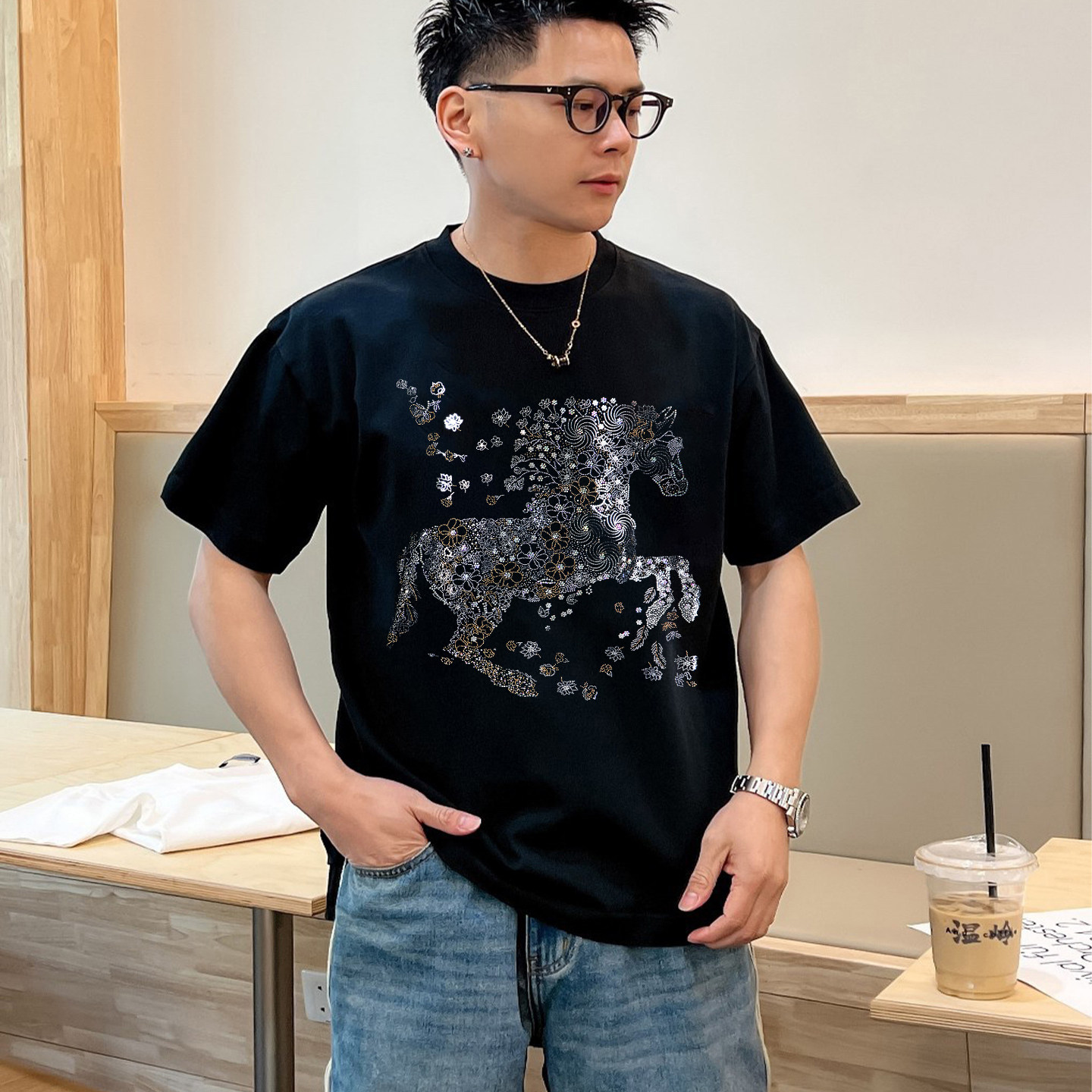 340斤穿加肥加大码欧洲站新款潮牌烫钻亮片花H马个性时尚短袖T恤