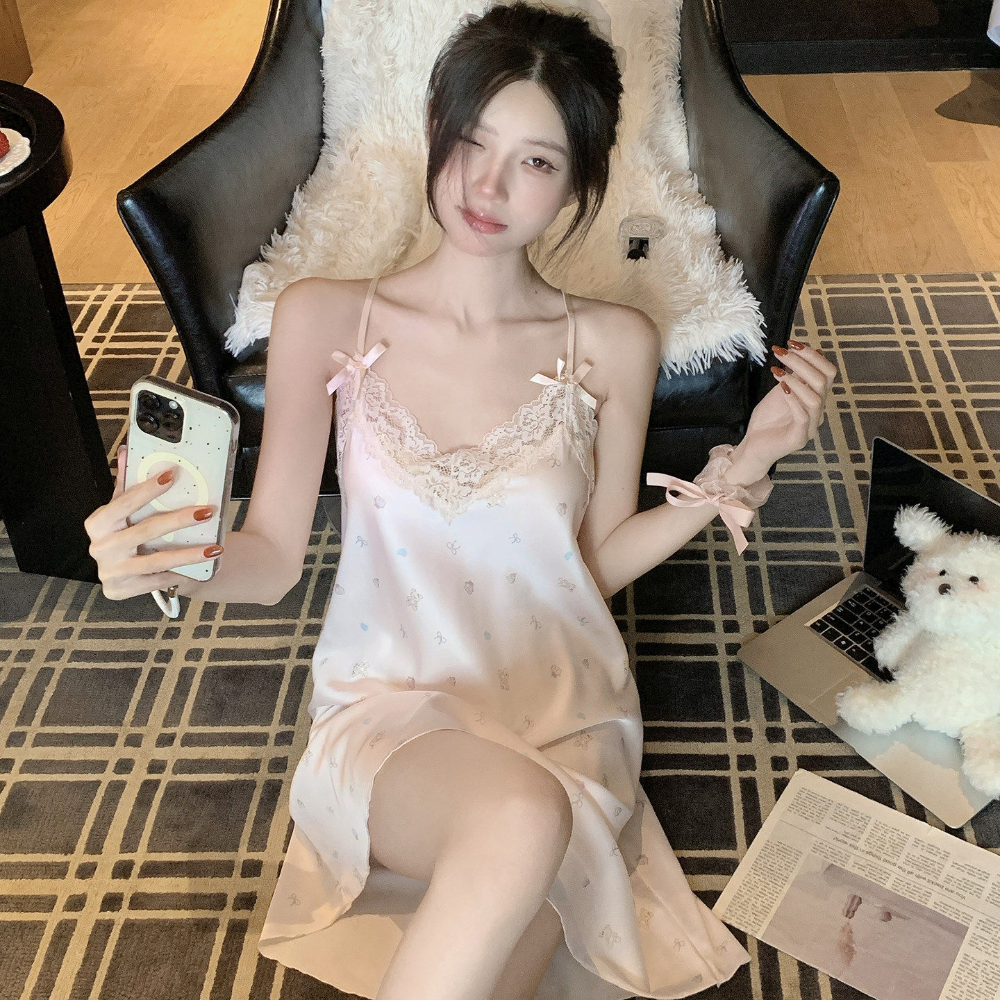 性感可爱吊带睡衣带胸垫夏2026新款甜美冰丝家居服纯欲风蕾丝睡裙
