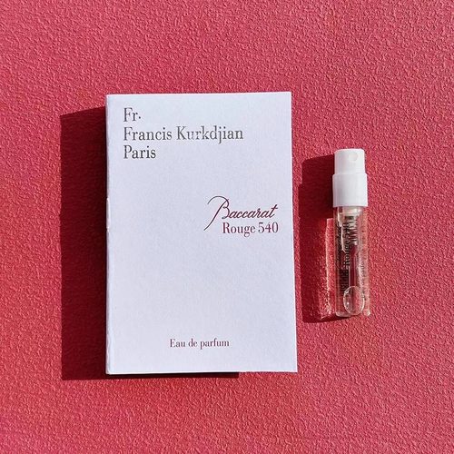 晶红540红色百家乐香水小样