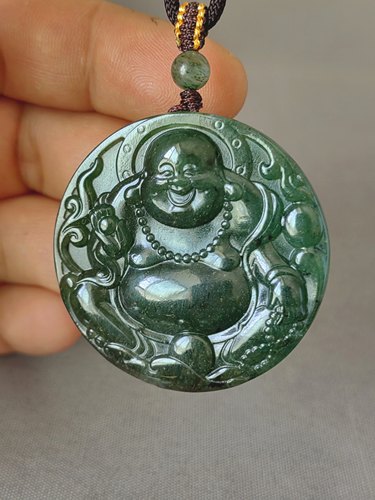 独山玉老天蓝料佛公，滋润细腻，笑口常开，直径4.5厚0.73厘米