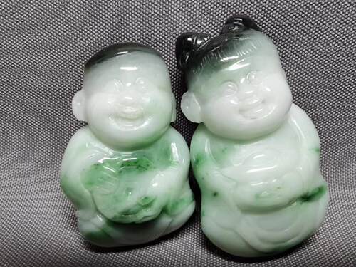 独山玉老绿白料  一对龙凤童子  天真 可爱 童趣  圆润鲜嫩