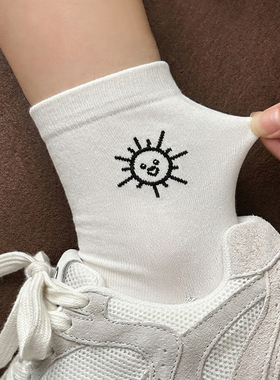 袜子春夏季薄款女款中筒袜2026新款爆款白色堆堆袜女士刺绣月子袜