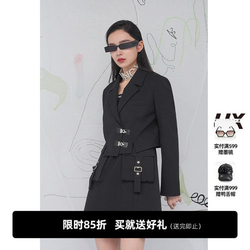 【达人同款】UX2025春季新款黑色短款机能风绑带设计西装外套百搭
