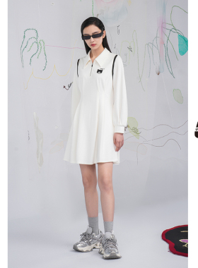 UX 新款Polo领猫咪刺绣连衣裙女DK104005A351