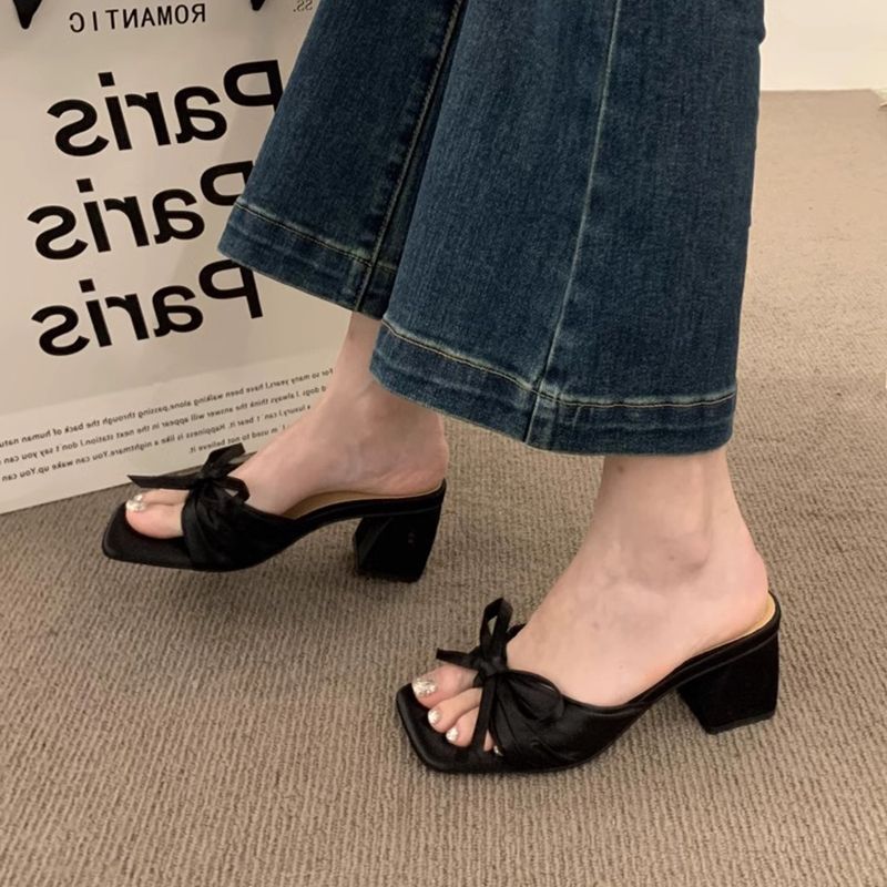 法式绝美凉拖鞋女夏外穿2025新款蝴蝶结一字拖仙女风孕妇沙滩凉鞋