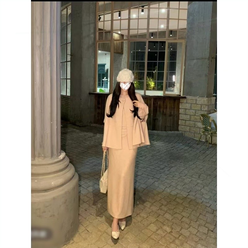 工作室原创毛绒廓形斗篷上衣裙子