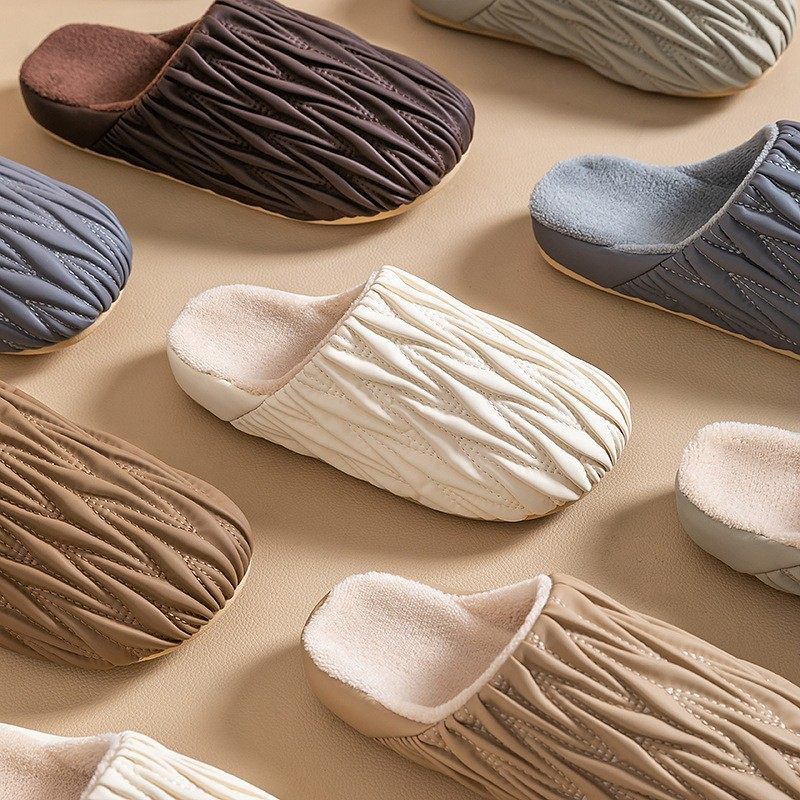 秋冬季男士防水皮拖保暖防滑加绒棉拖鞋男款大码室内居家用外穿女