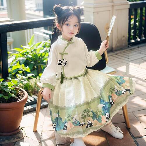 汉服女童春秋马面裙套装熊猫印花