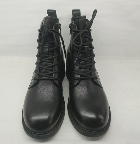 意尔康女鞋2024冬季新款女靴真皮马丁靴女厚底靴子加绒短靴068963