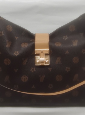 意尔康女包2025新款包包女大容量单肩包通勤斜挎包手提包51Y28033