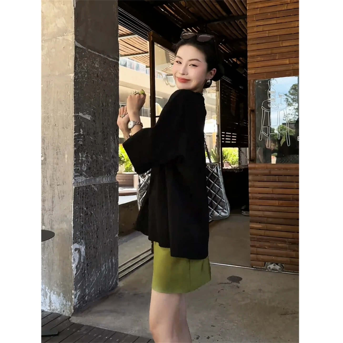 夏季洋气甜美辣妹穿搭女小众宽松轻熟风百搭短袖上衣短裙两件套装