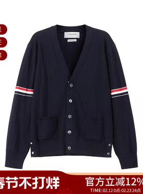 THOM BROWNE 男士羊毛短款V领针织开衫羊毛衫MKC519A Y1002