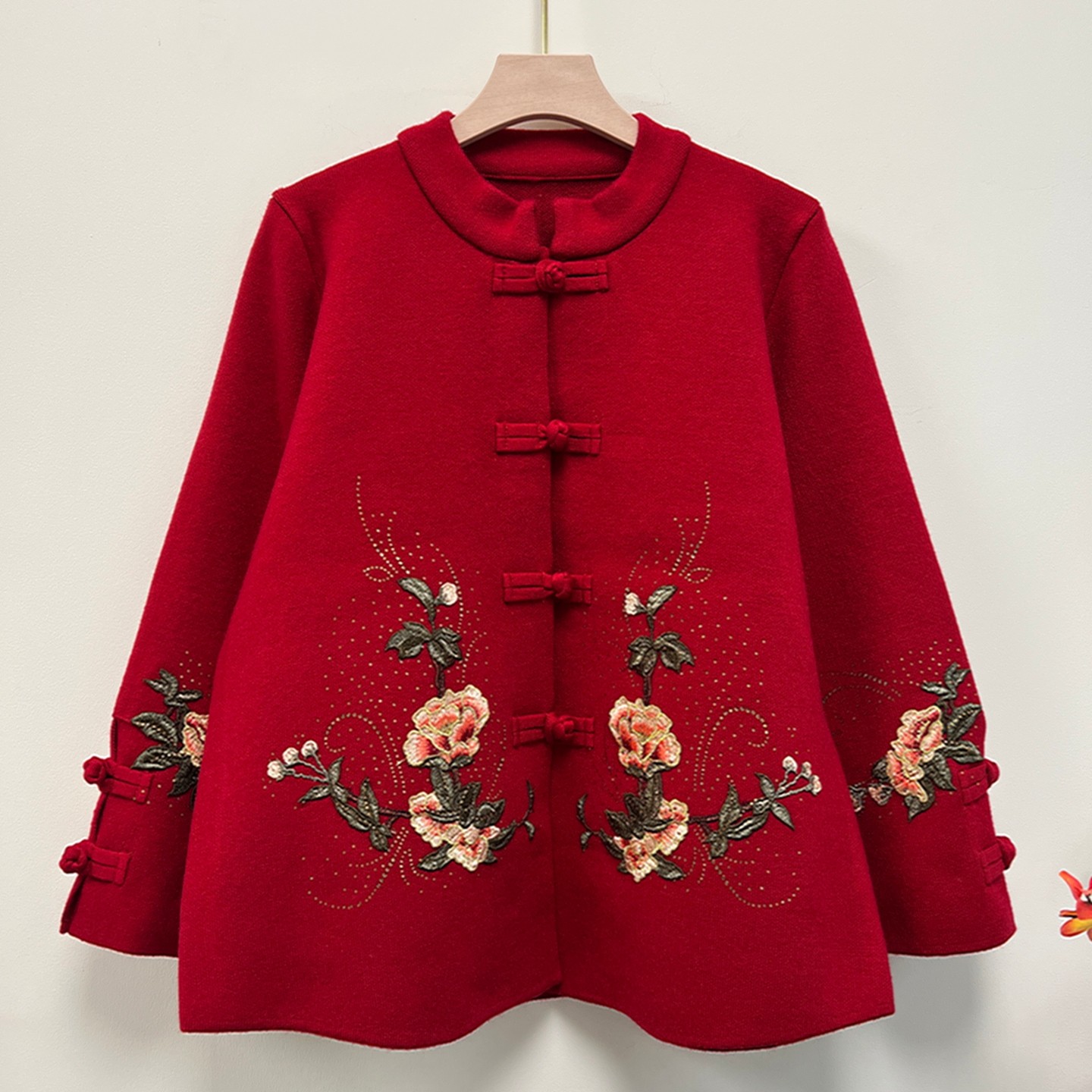 妈妈秋冬装外套本命年红色上衣绣花盘扣立领针织开衫奶奶衣服唐装,女装/女士精品,中老年女装,淘宝优惠券,粉丝福利购,淘宝优惠卷