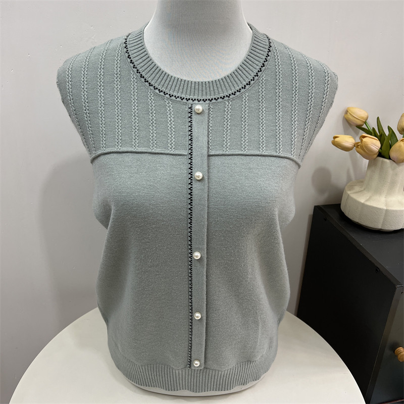 妈妈春装洋气针织小衫2025新款50岁60中老年人女春秋内搭薄款毛衣