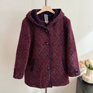 妈妈秋冬加绒加厚外套女连帽仿水貂绒大衣高贵洋气老年人奶奶保暖