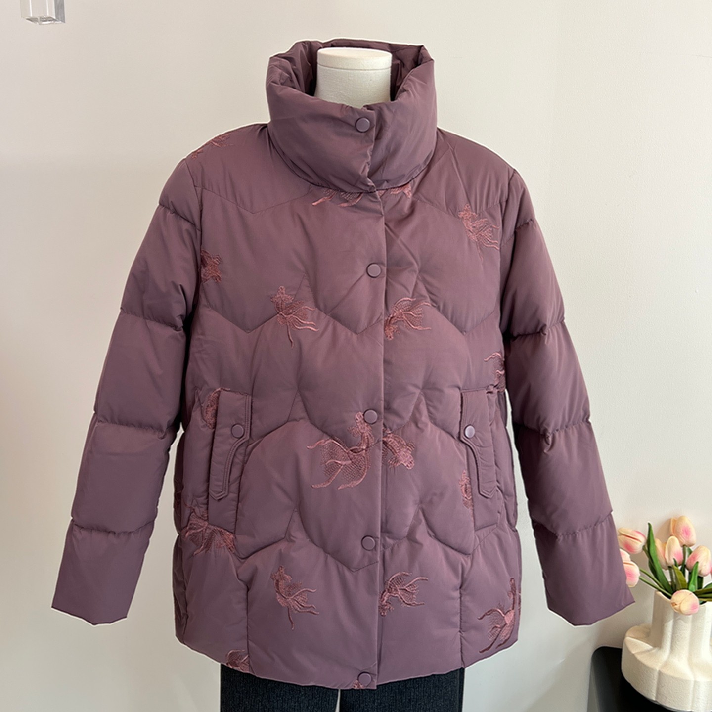 妈妈冬装羽绒服保暖加厚外套