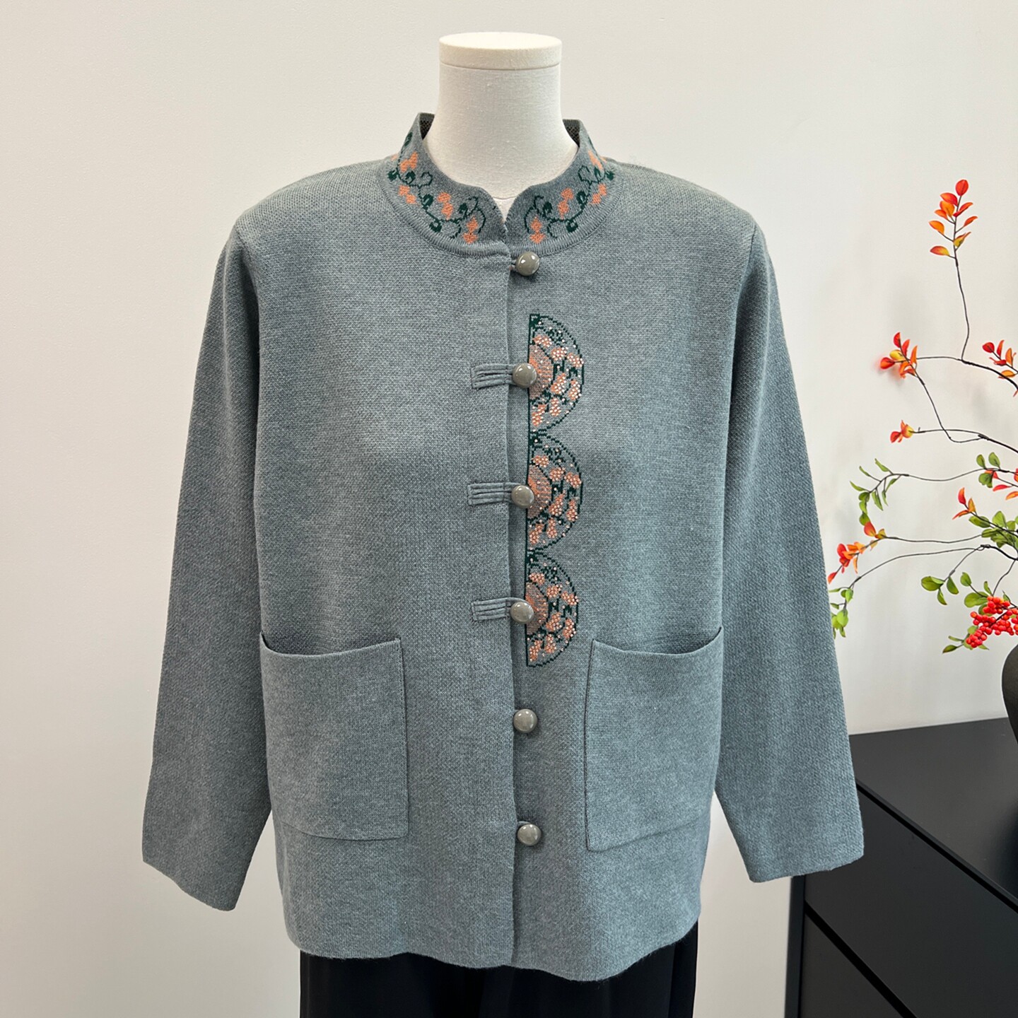 一体加绒加厚针织开衫中老年女秋冬奶奶装洋气外套妈妈装保暖上衣,女装/女士精品,中老年女装,淘宝优惠券,粉丝福利购,淘宝优惠卷