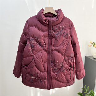 奶奶冬装羽绒服外套高贵洋气加厚外套中老年女新款老人妈妈款衣服