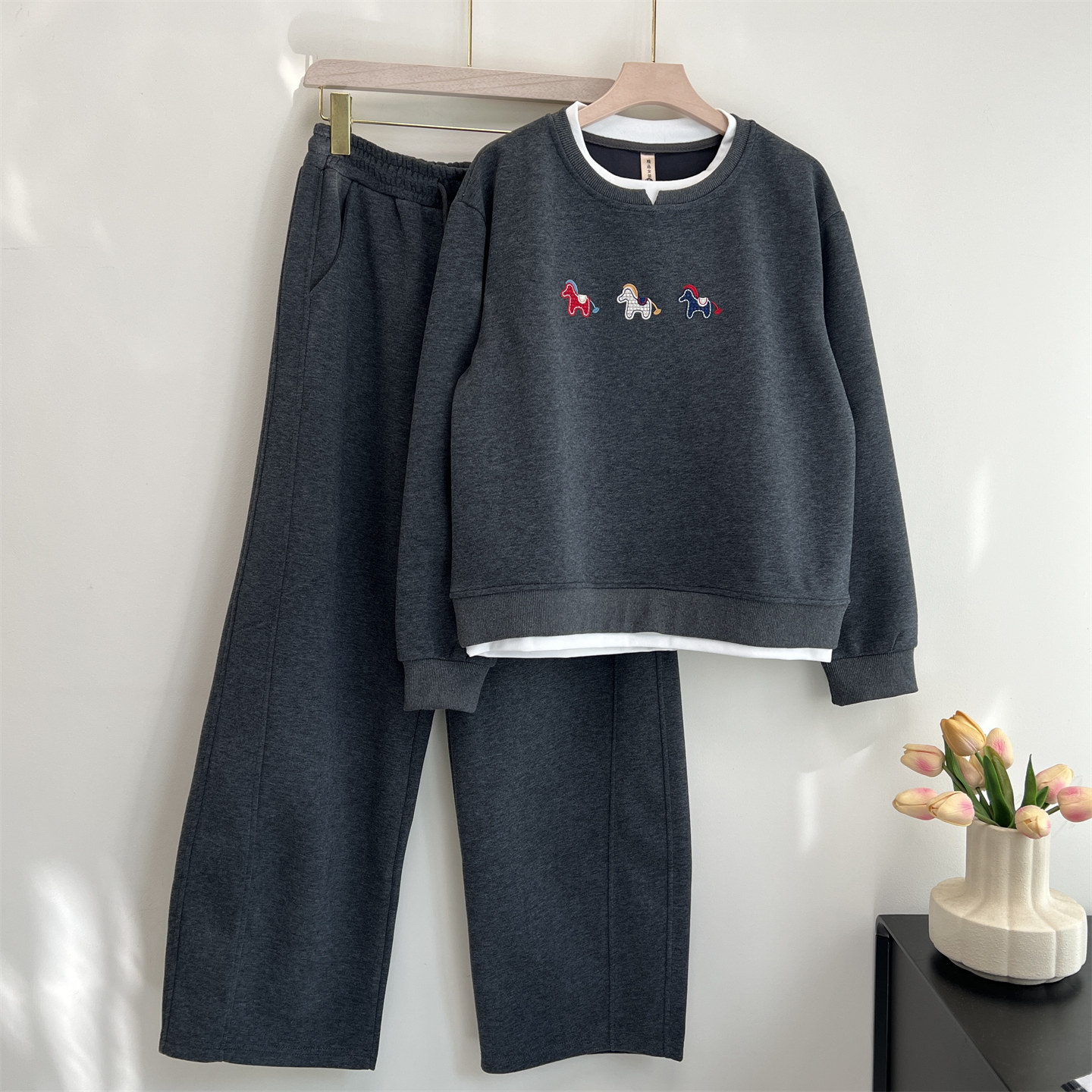 妈妈款早春外套春季休闲运动套装2026新款中年女装卫衣卫裤两件套