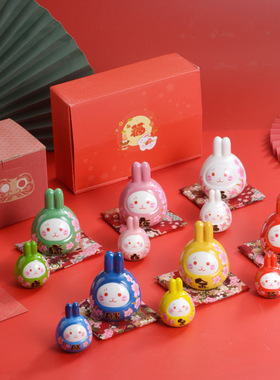 卡通可爱陶瓷小兔子摆件中式家居装饰品创意新年送礼红色达摩兔