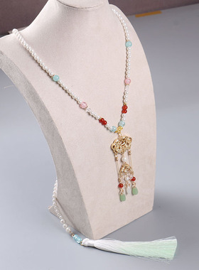 复古蝴蝶流苏项链压襟搭配颈饰背云高级感上衣汉服配饰马面裙女童