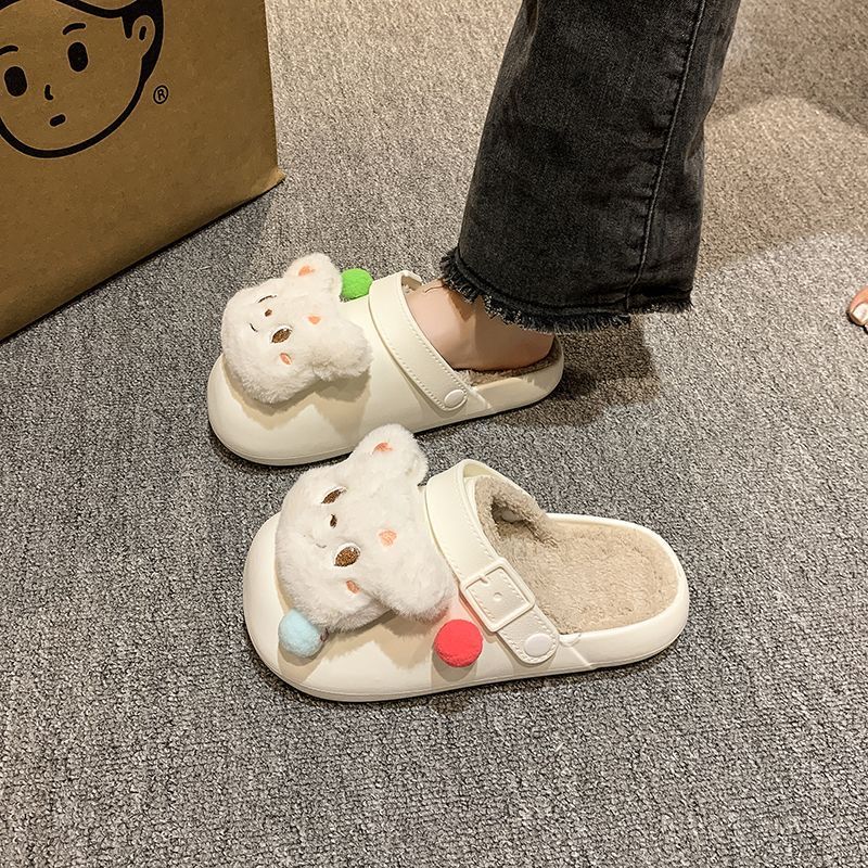 奶呼呼软萌可爱黄油小熊毛绒拖鞋女秋冬外穿软厚底防滑舒适棉拖鞋